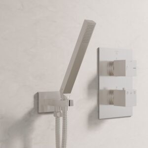 135_1670_BN_m1_q_web_1920x1920